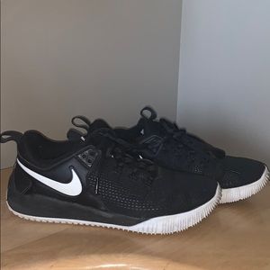 Nike Women's Zoom HyperAce 2 Volleyball Shoes